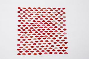 http://schlagenhauf-ceramique.com/wp-content/uploads/2017/08/Daniela-Serie-résonance-7f-300x200.jpg
